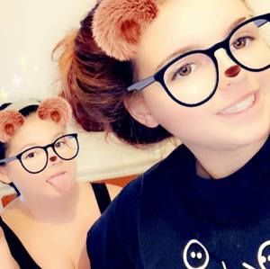 Meet your Posher, Edith